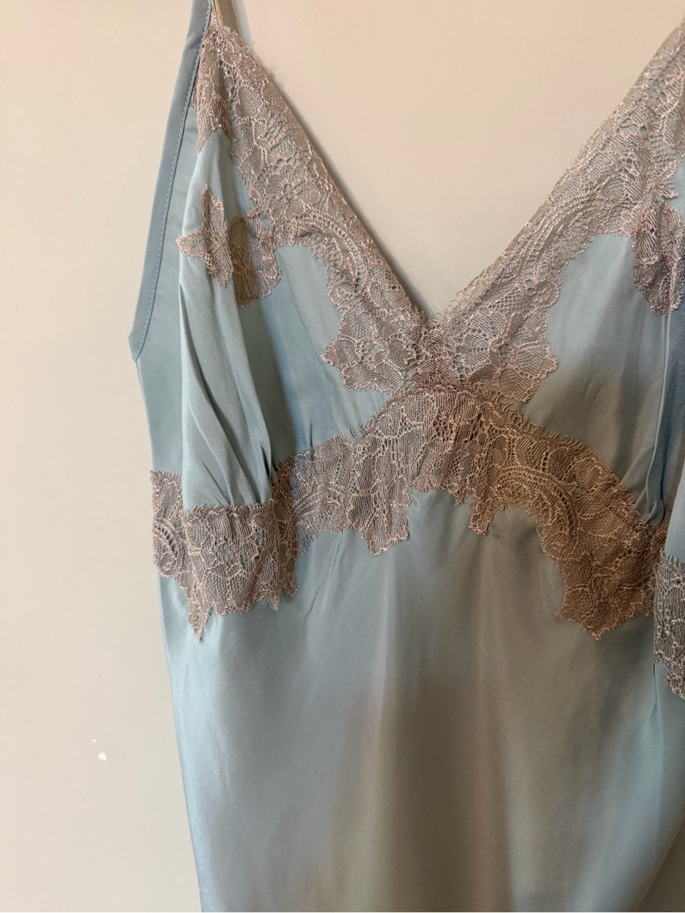 Blue Lace-Trim Satin Chemise with Beige Lace Accents - Picture 3 of 7
